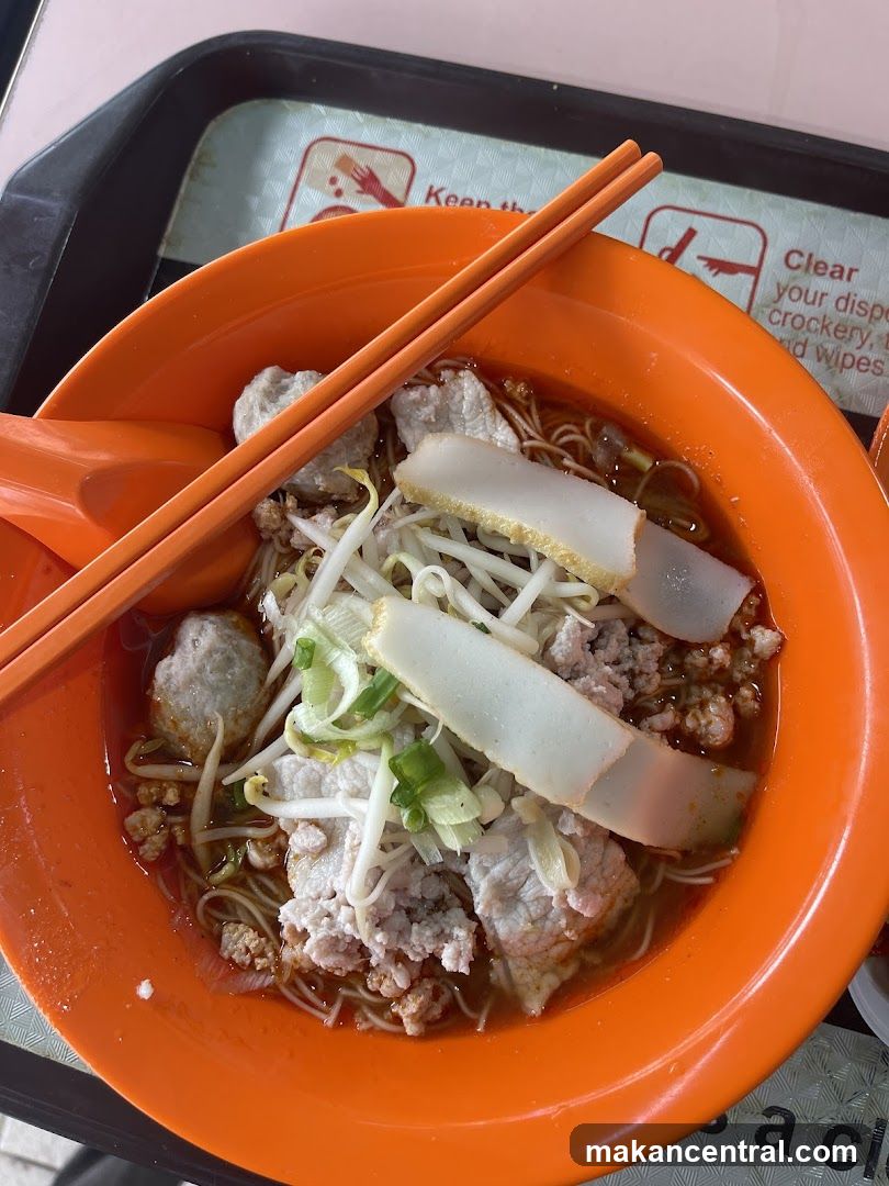 Noodle Soup with Pork and Fish Cake