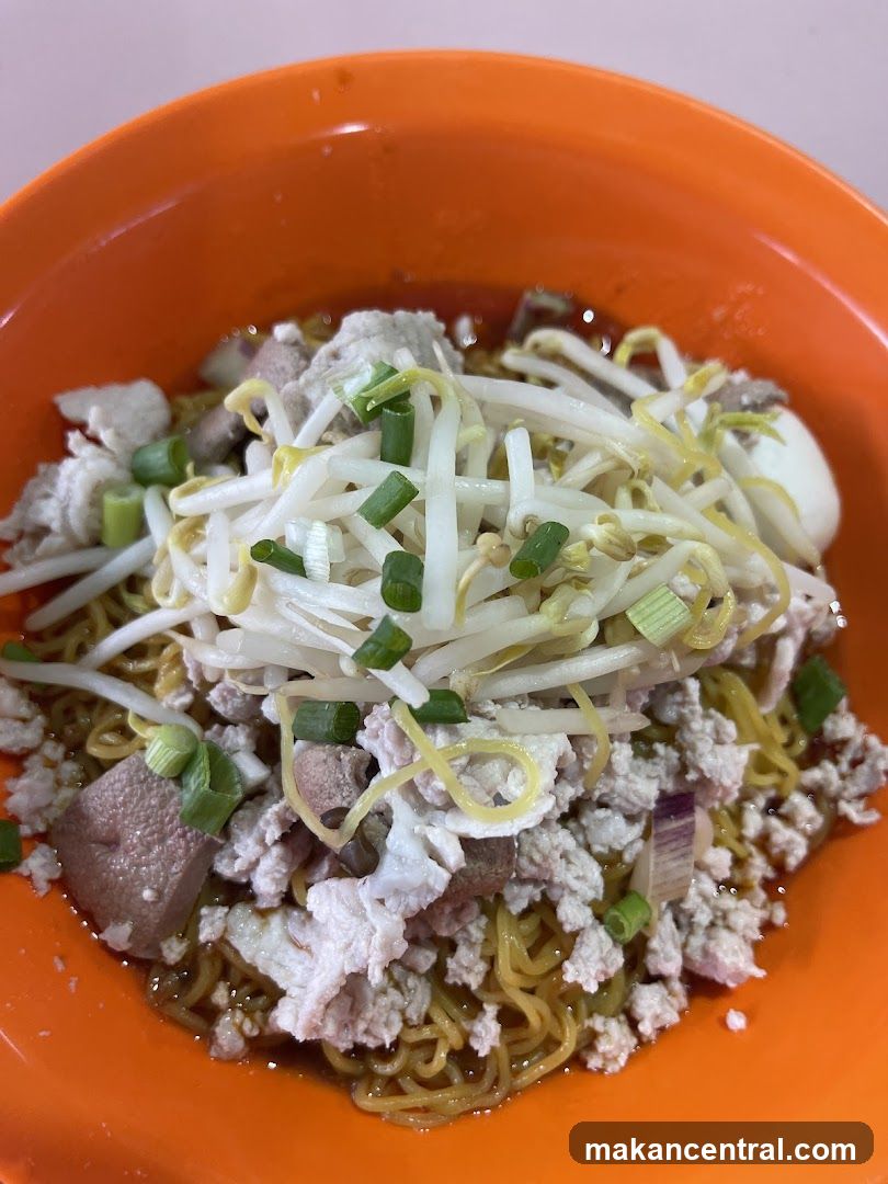 Noodles with Minced Pork and Liver