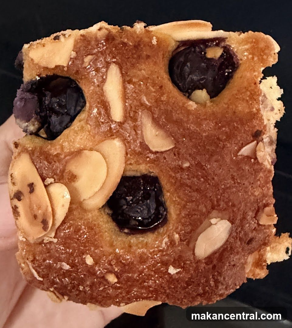 Blueberry Almond Bar