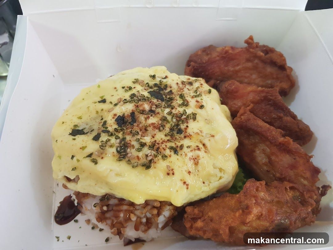 Chicken Wings and Rice with Omelette