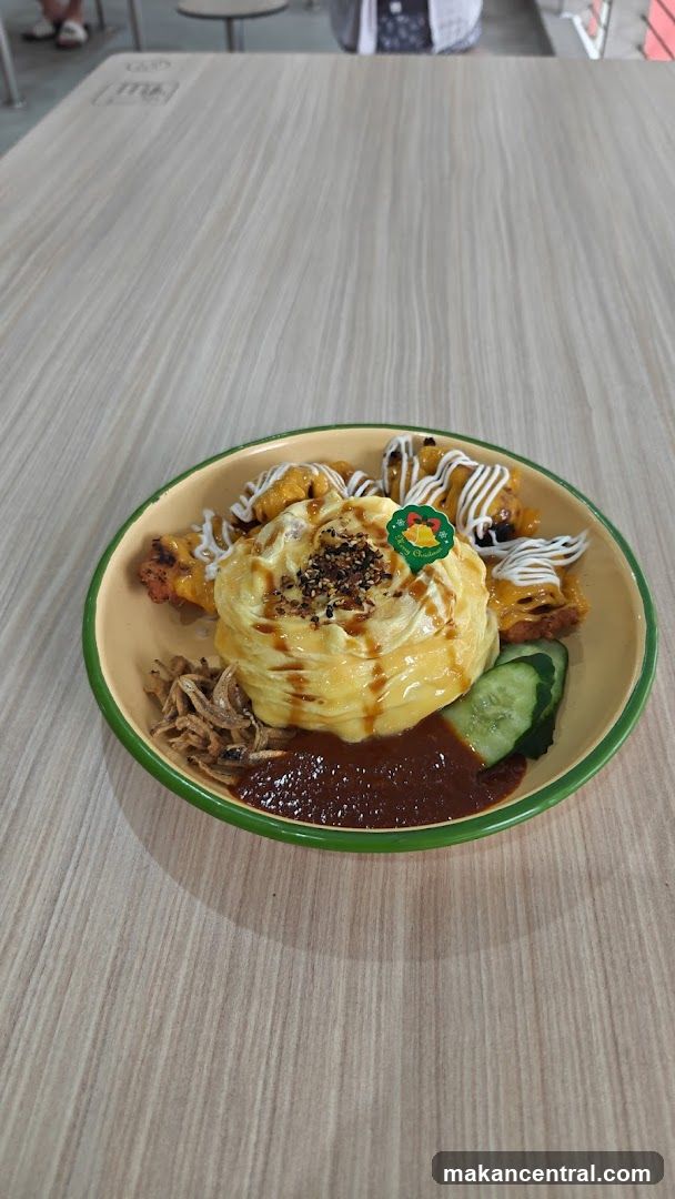 Omelette Rice with Fried Chicken