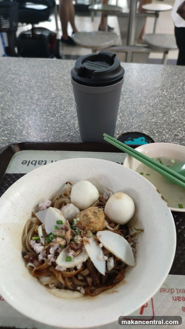 Noodles with Fish Balls and Minced Meat