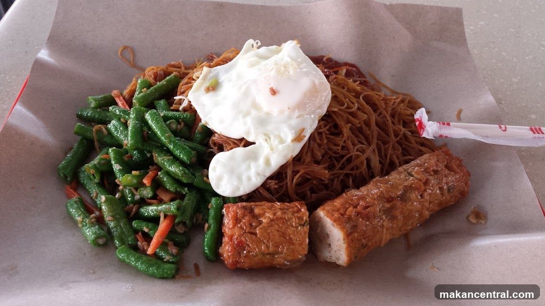 Fried Noodles with Egg and Sides