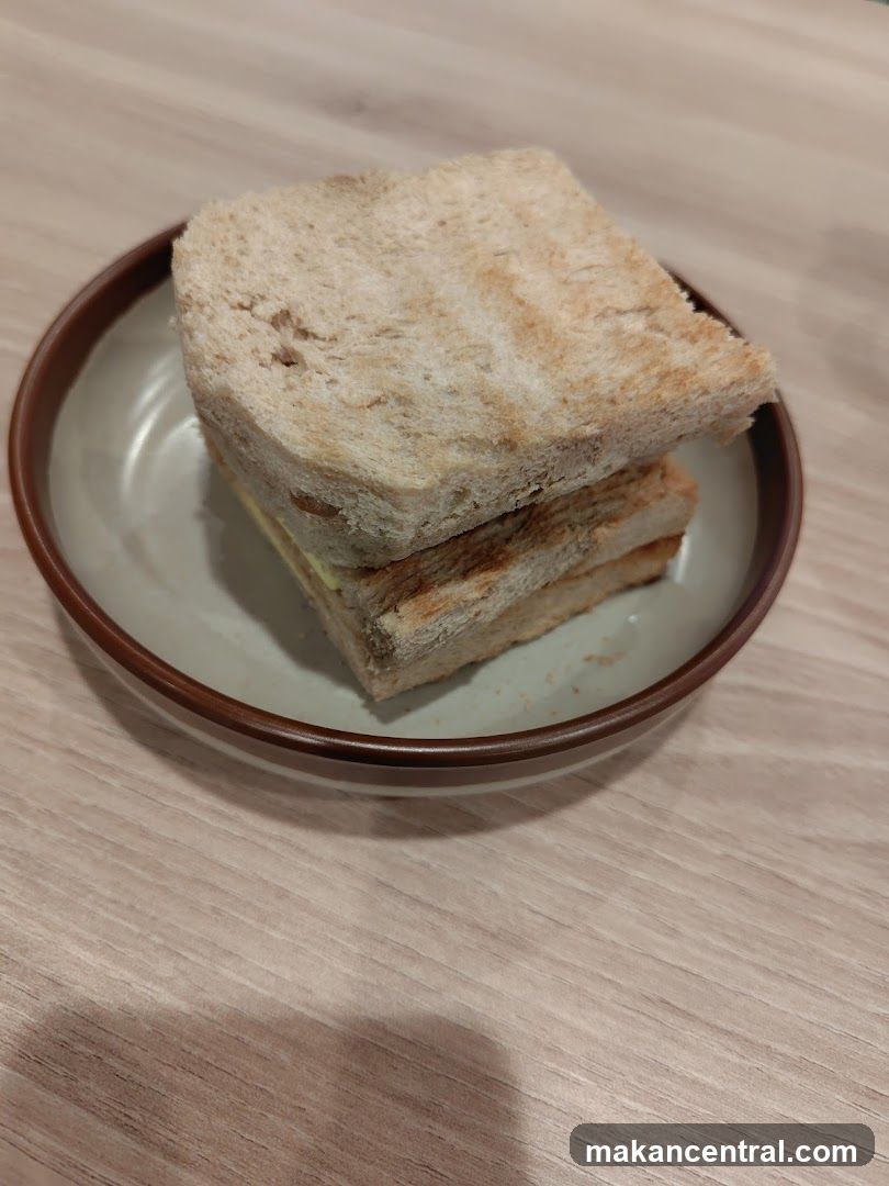 Toast with filling