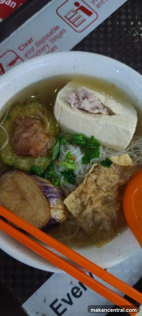 Noodle Soup with Tofu and Vegetables