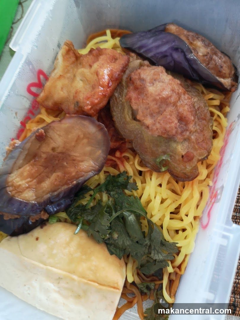 Noodles with Eggplant and Tofu
