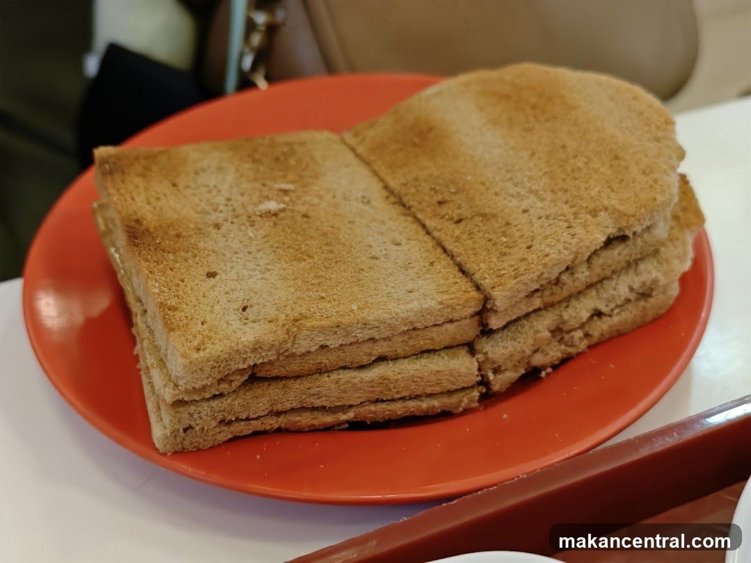 Toast with filling