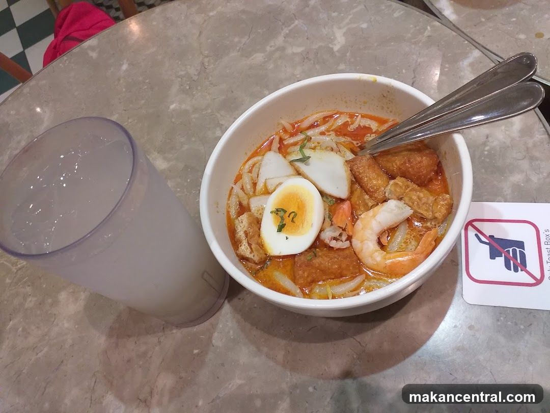 Laksa with a Drink