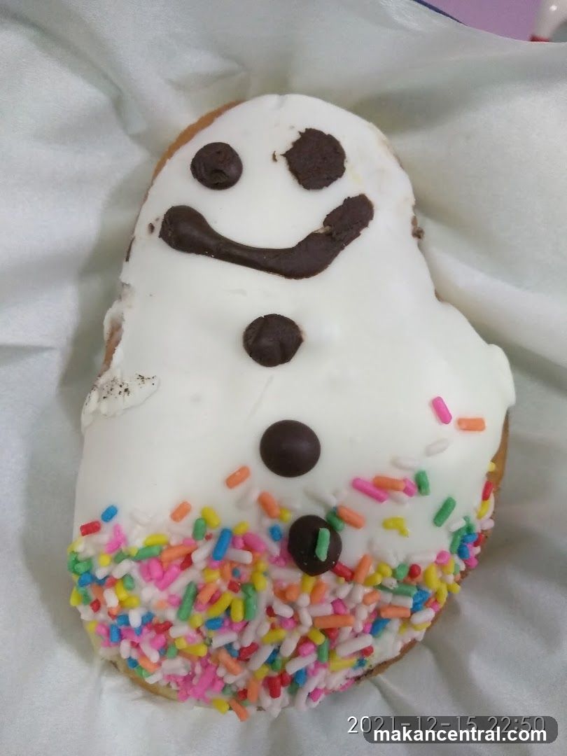 Snowman Donut