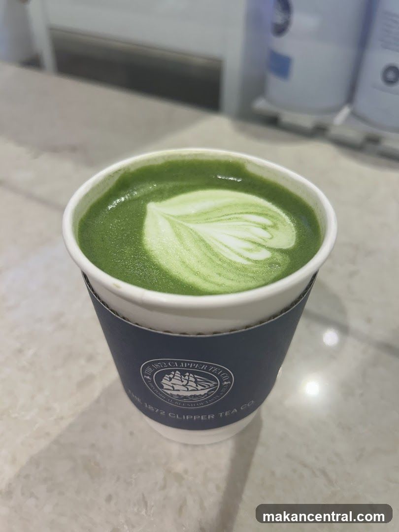 Matcha Latte with Latte Art