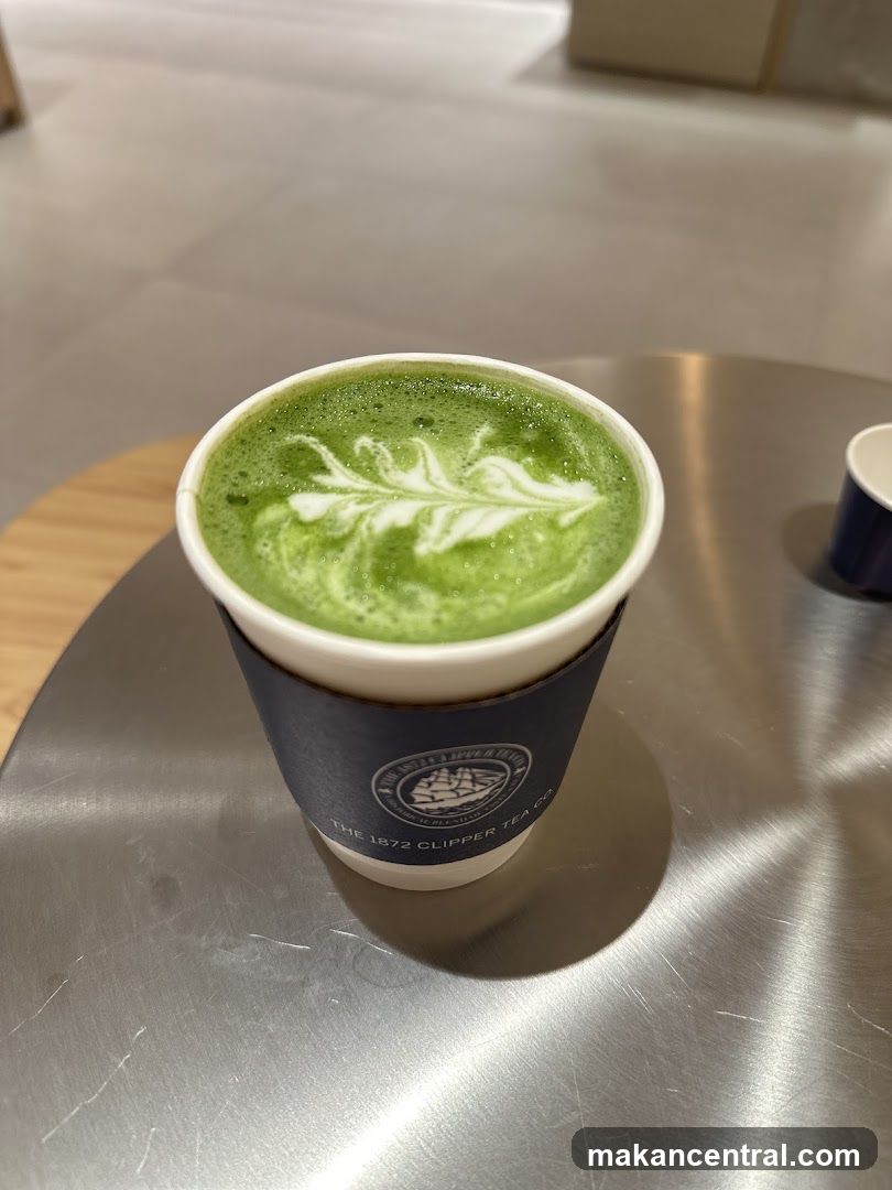 Matcha Latte with Latte Art