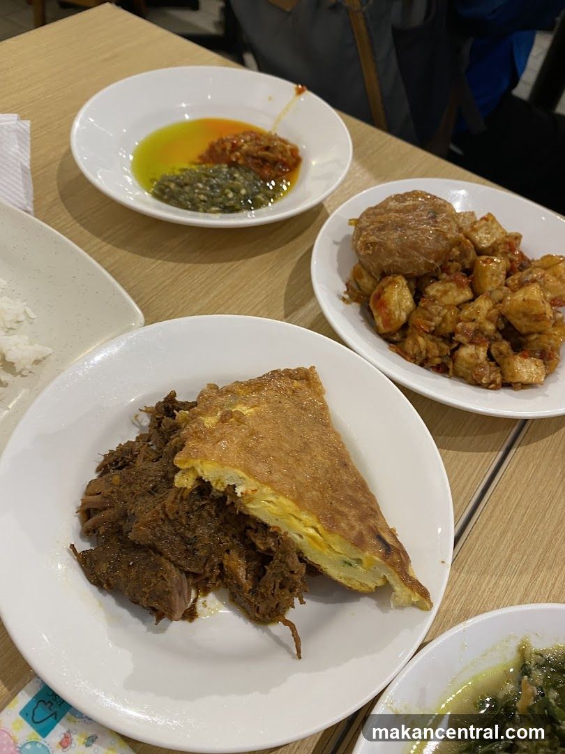 Dishes with Meat and Omelet