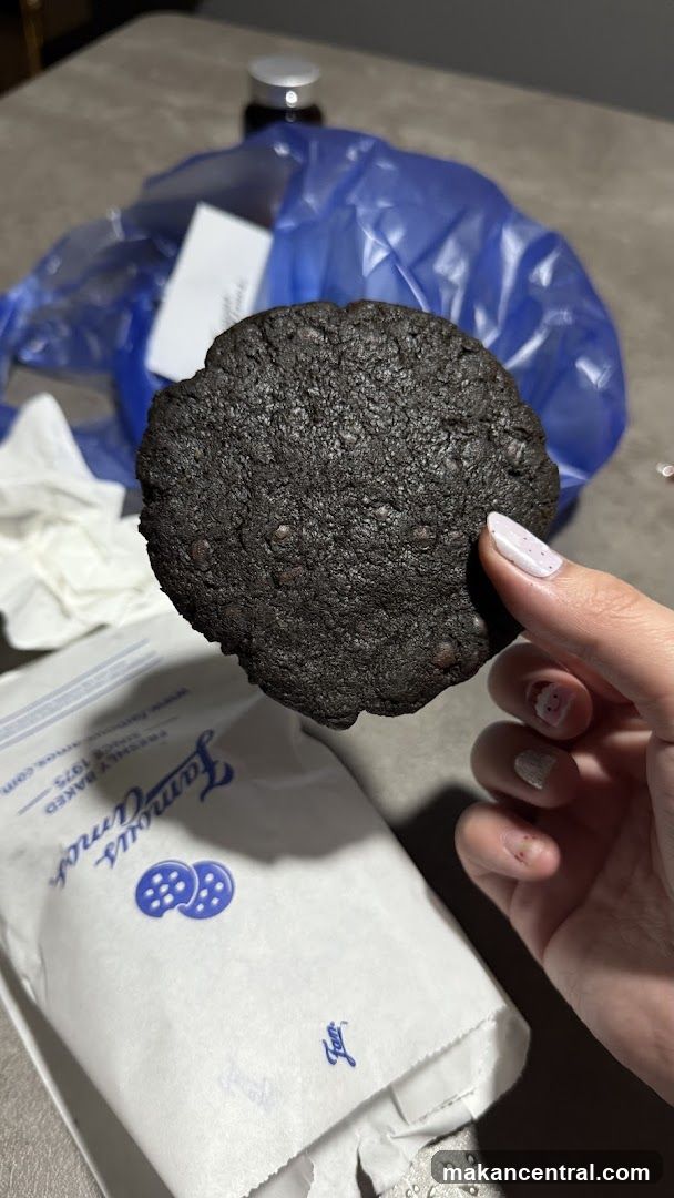 Cookie and Packaging