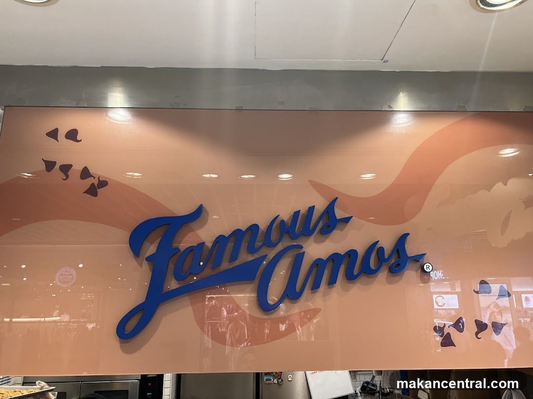 Famous Amos Logo