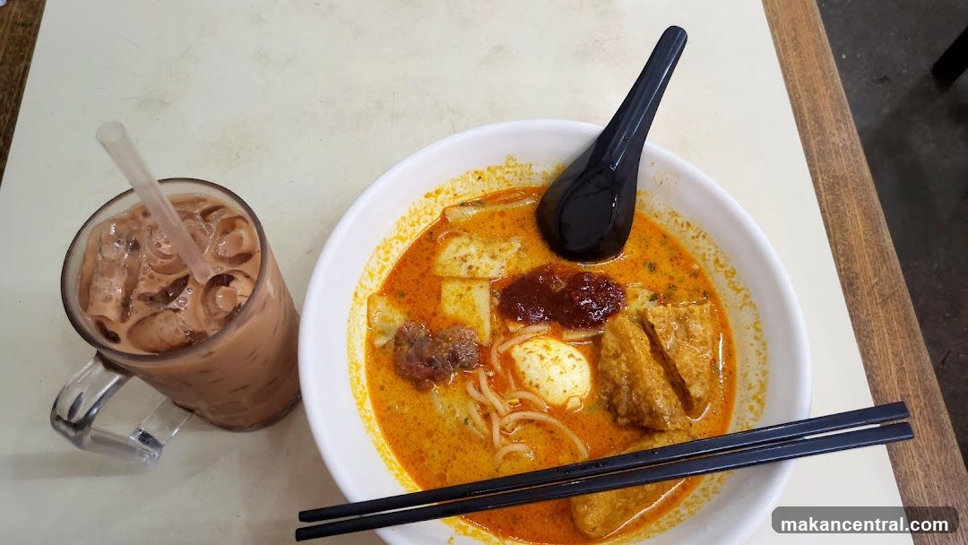 Curry Laksa and Iced Coffee