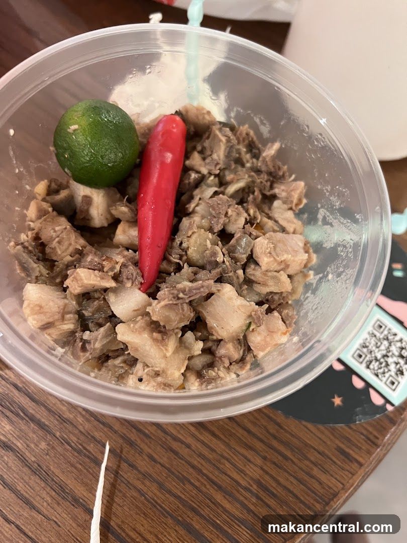 Chopped Meat Dish with Lime and Chili