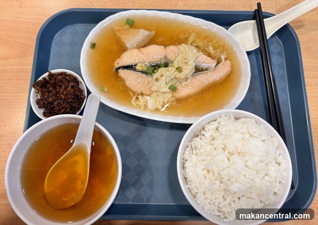 Steamed Salmon with Egg and Rice
