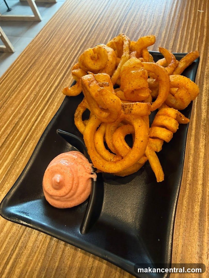Curly Fries with Dip