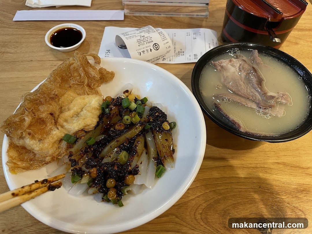 Noodle Dish with Soup