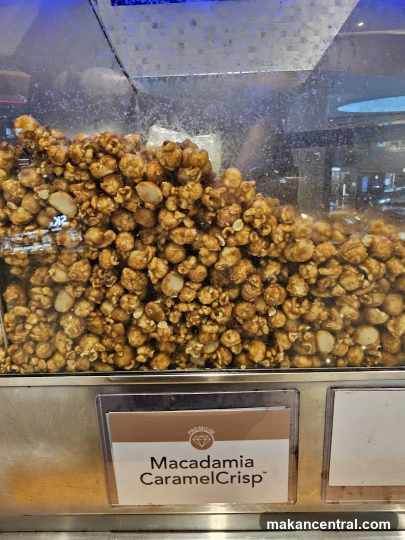 Macadamia Caramel Crisp Popcorn