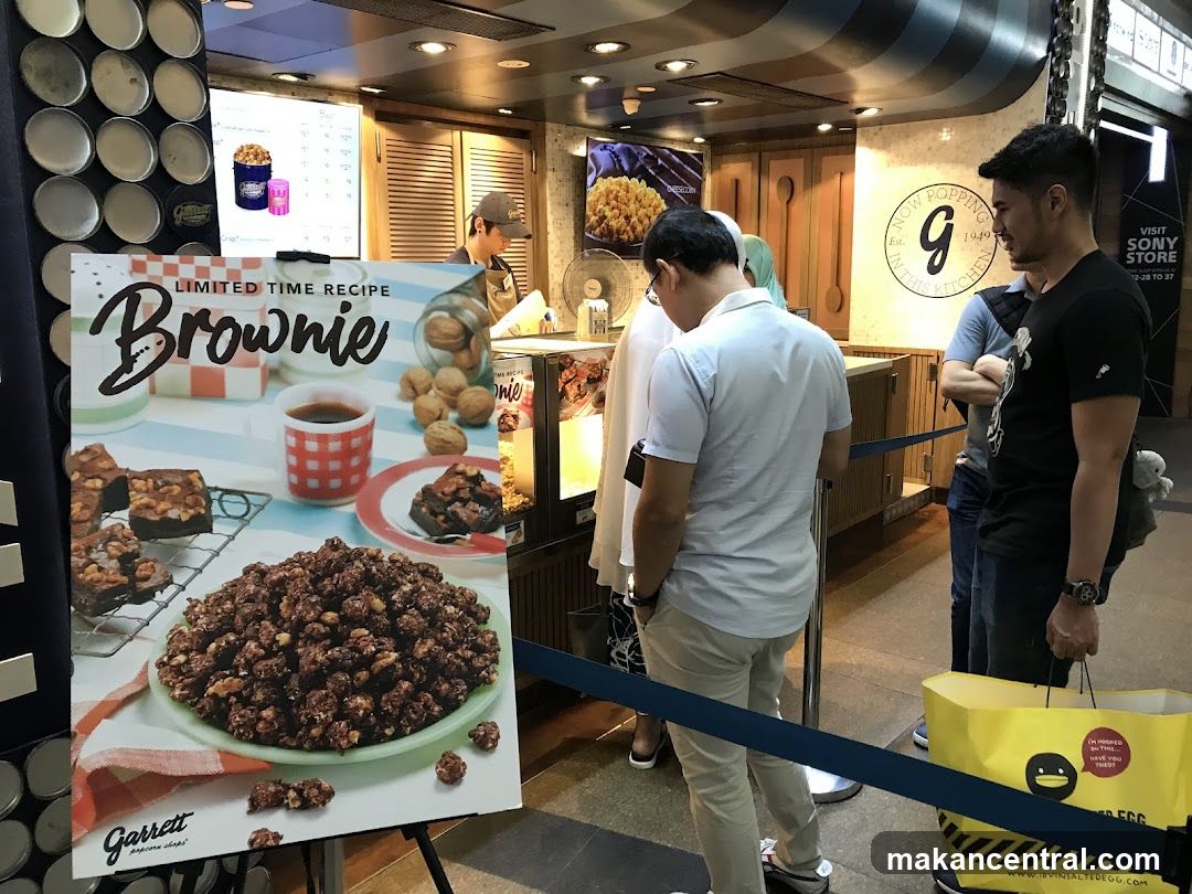 Garrett Popcorn Shops Brownie Advertisement