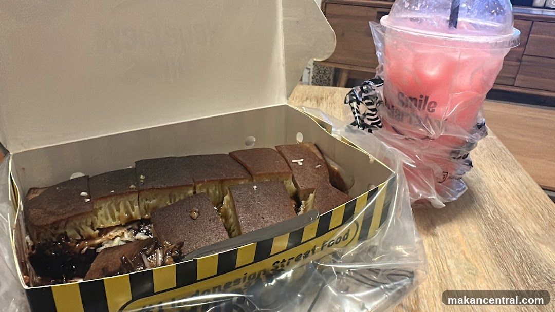 Martabak and Drink