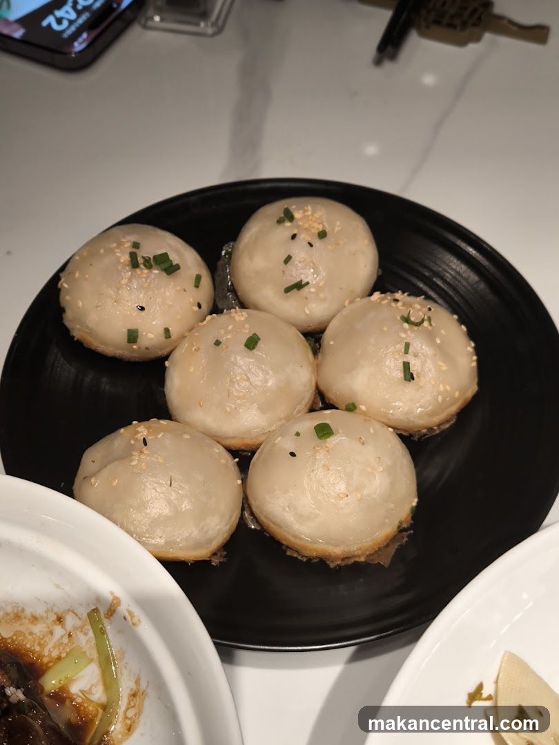 Yan's Dining Fine Shanghai Cuisine 嬿青私房菜