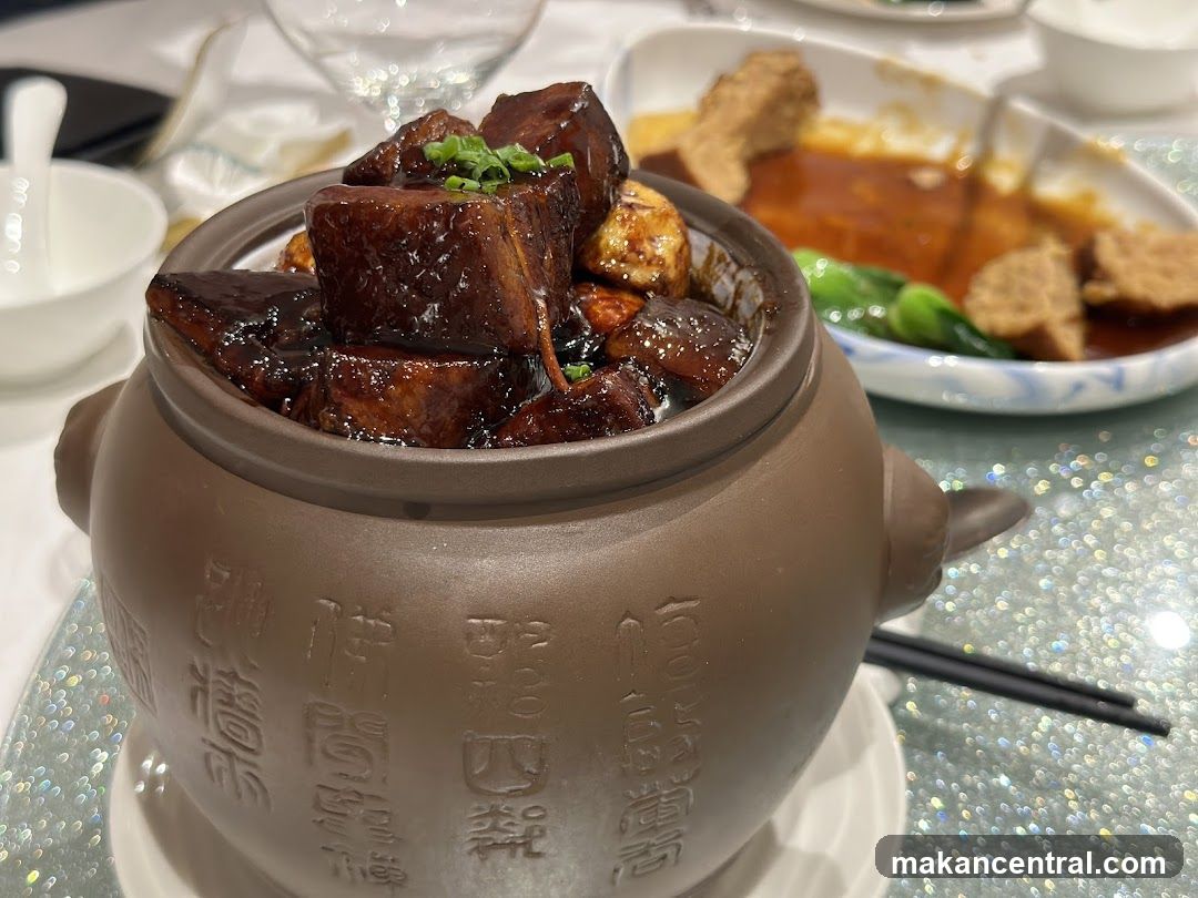 Braised Pork Belly in Clay Pot
