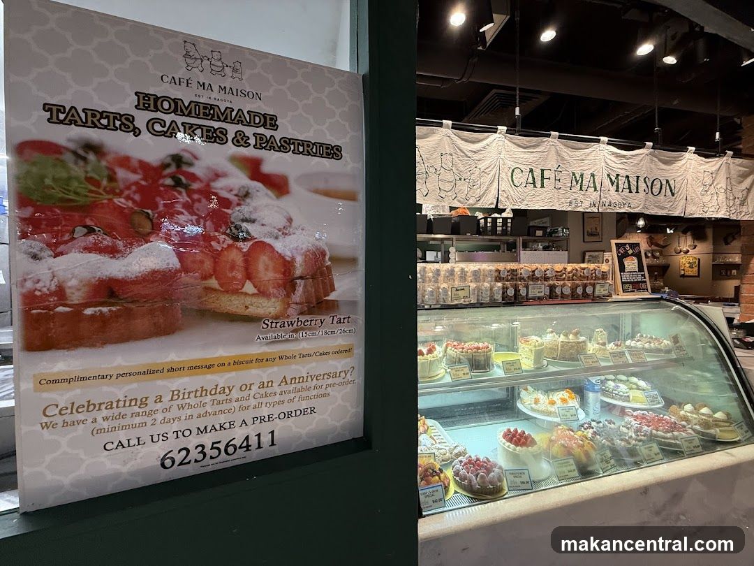 Cafe Ma Maison Display