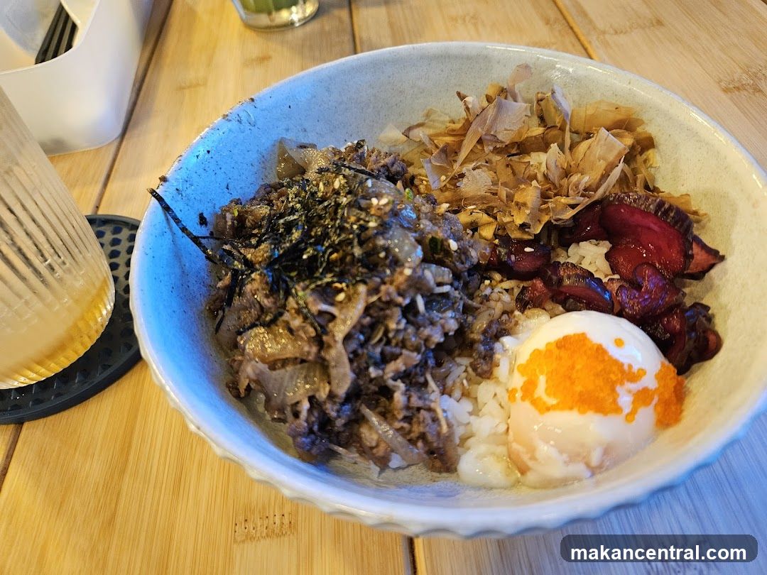 Beef bowl with egg and toppings