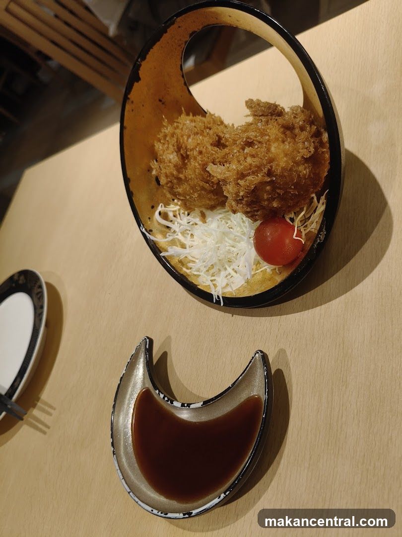 Fried Food with Dipping Sauce