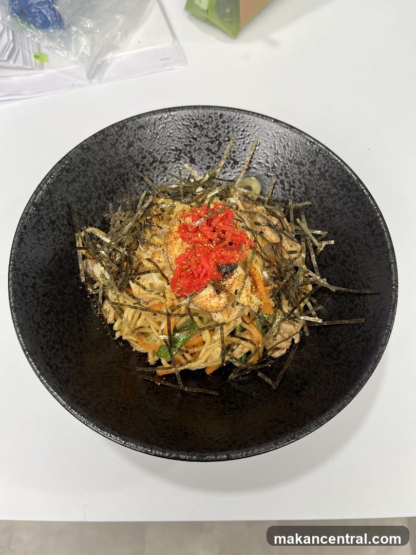 Noodles with Toppings