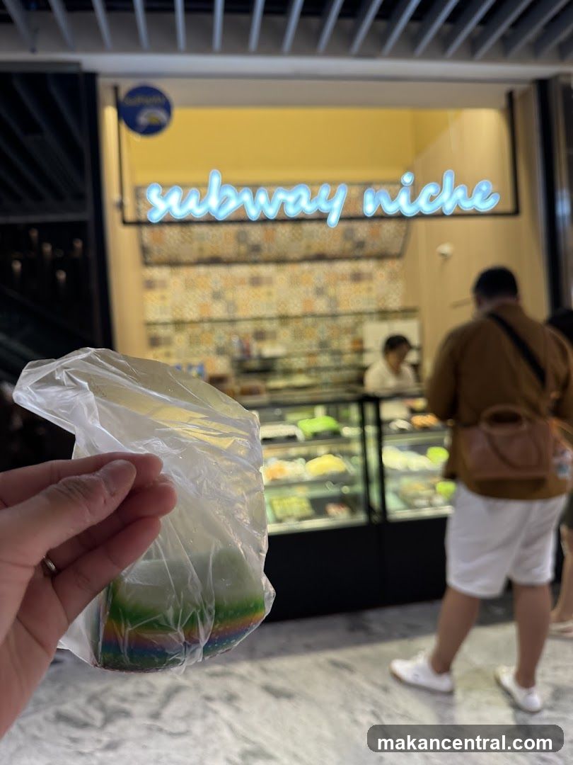 Subway Niche