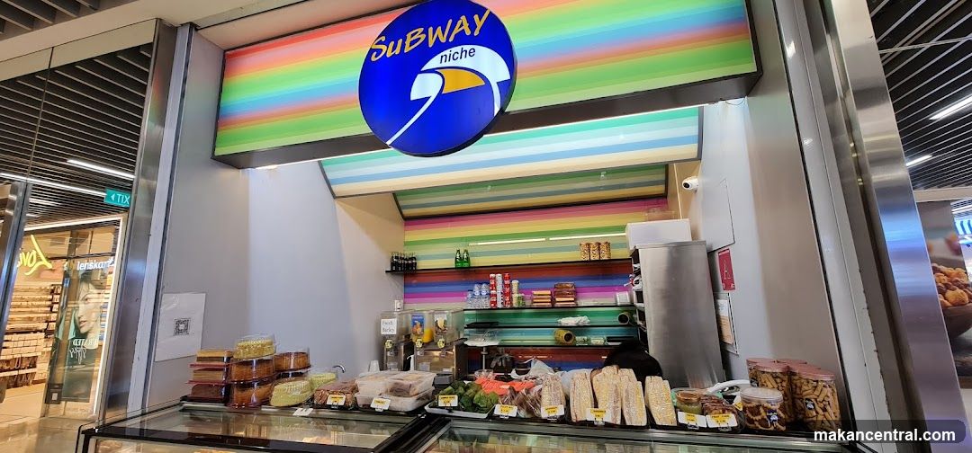 Subway Niche Storefront