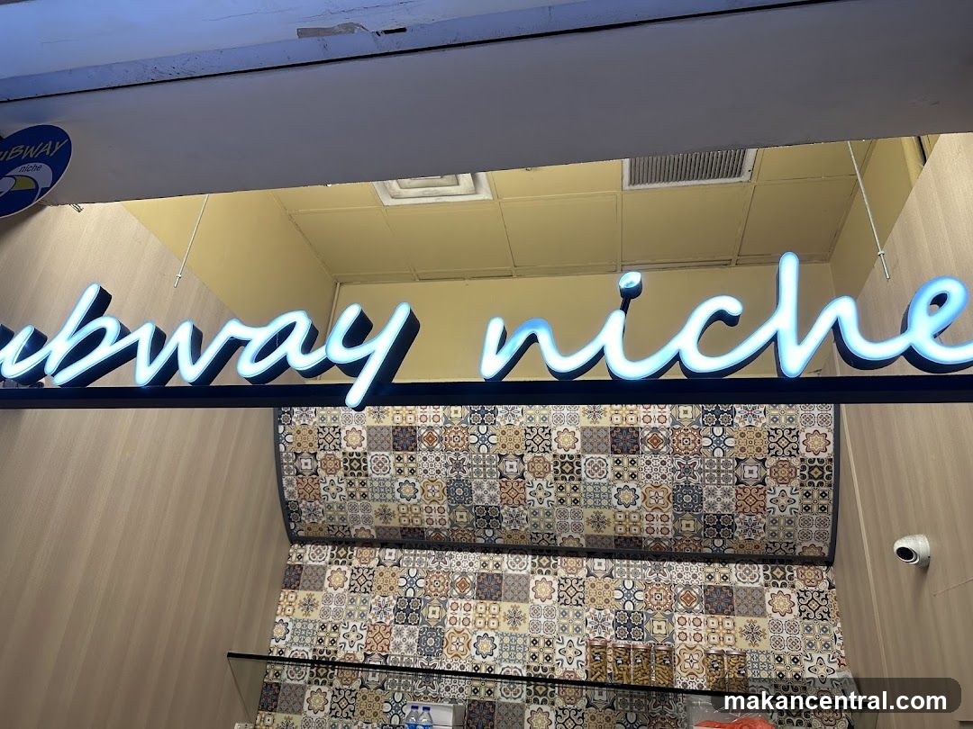 Subway Niche