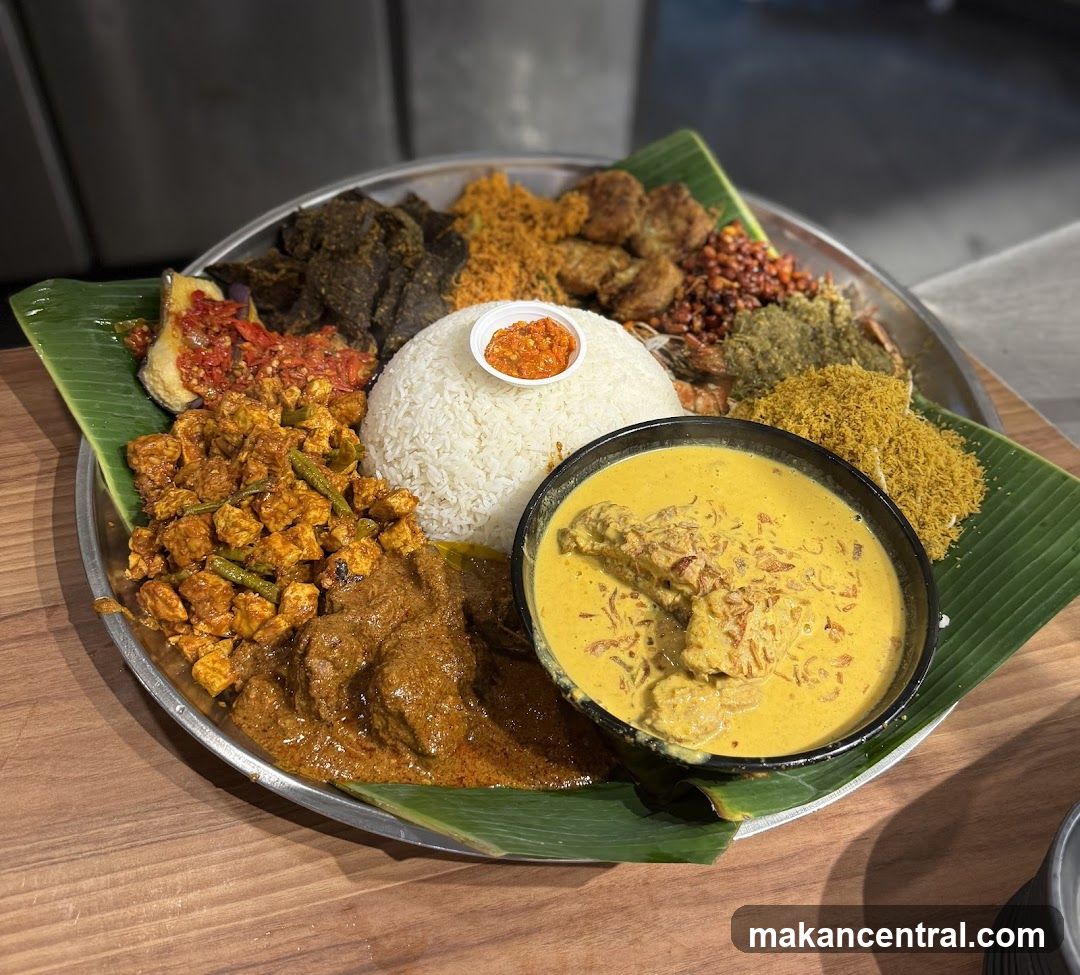 Nasi Tumpeng