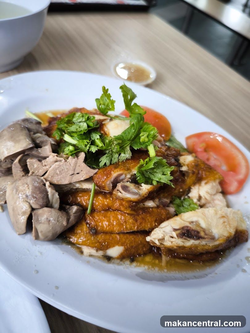 Tong Fong Fatt Hainanese Boneless Chicken Rice