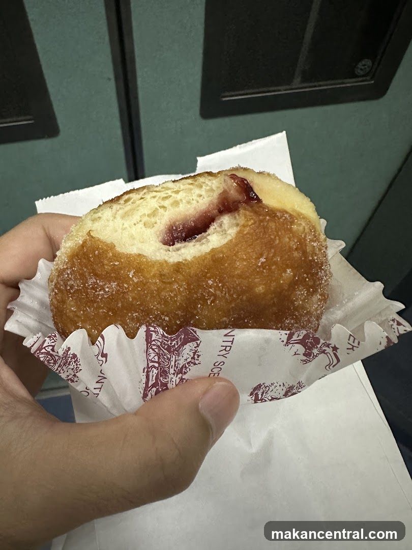 Jam-filled pastry