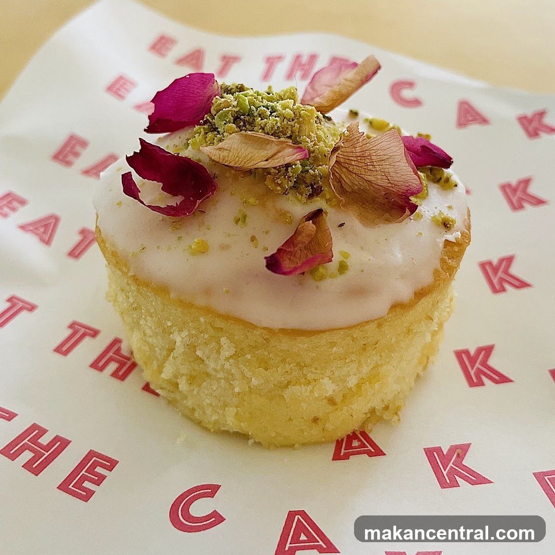 Mini Cake with Rose Petals and Pistachios