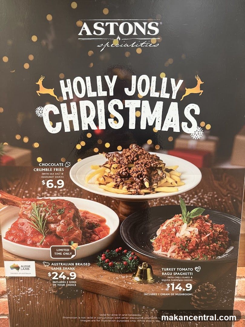Astons Specialities Holly Jolly Christmas