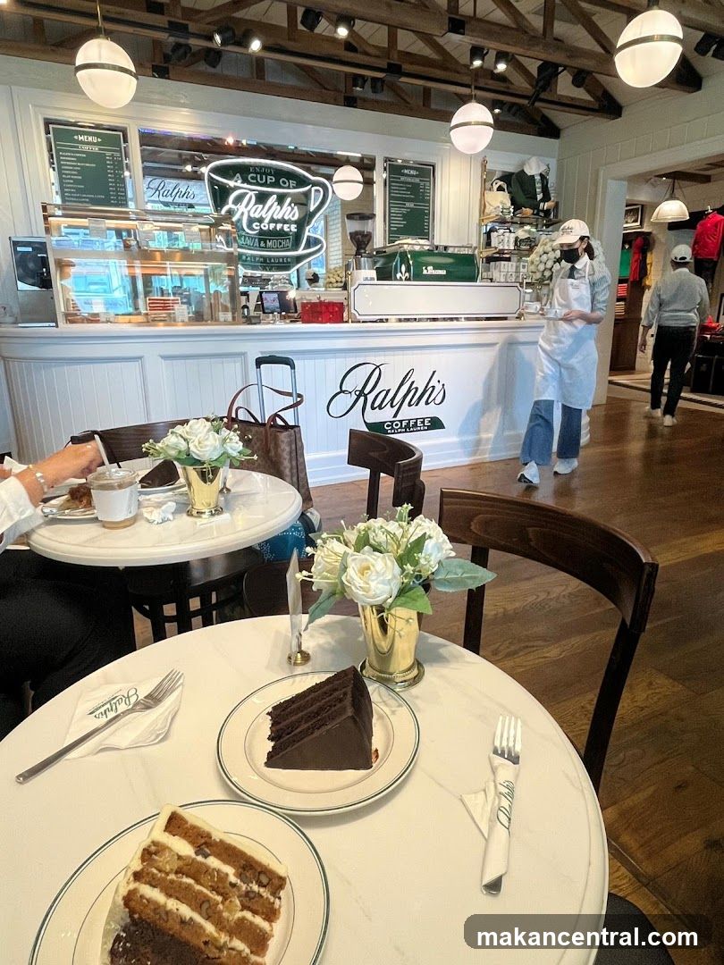 Ralph's Coffee Interior