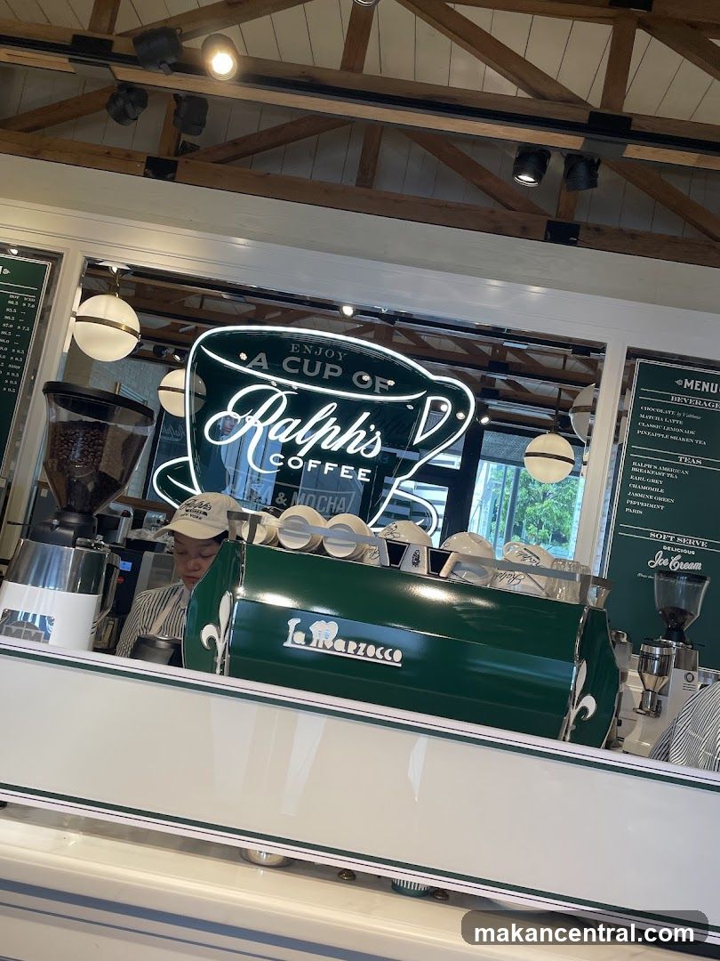Ralph's Coffee Shop Interior