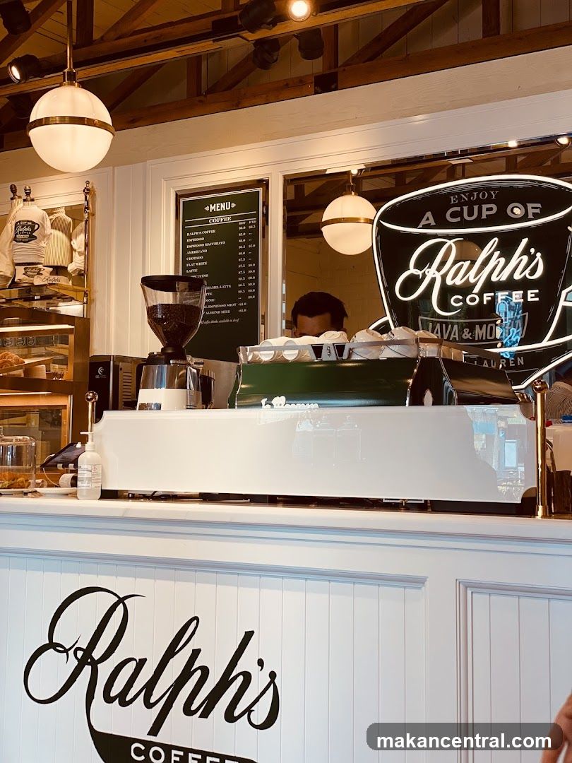 Ralph's Coffee Shop Interior