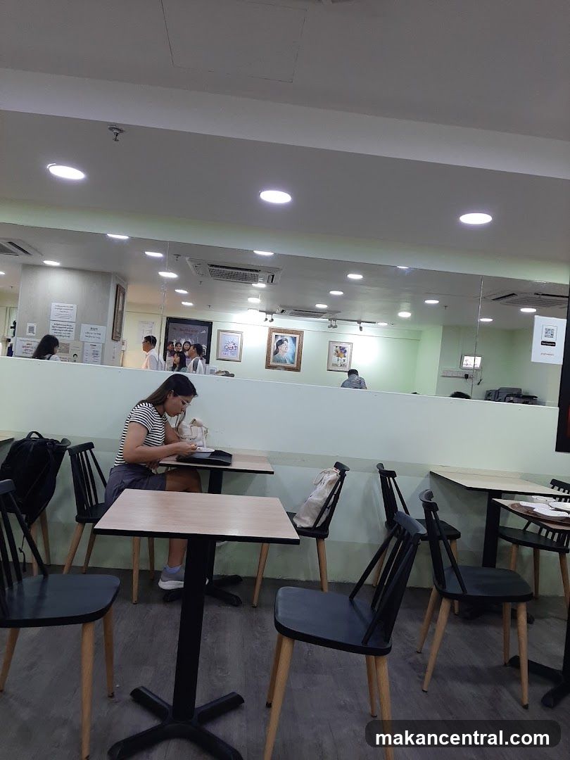 Yanant Thit Restaurant