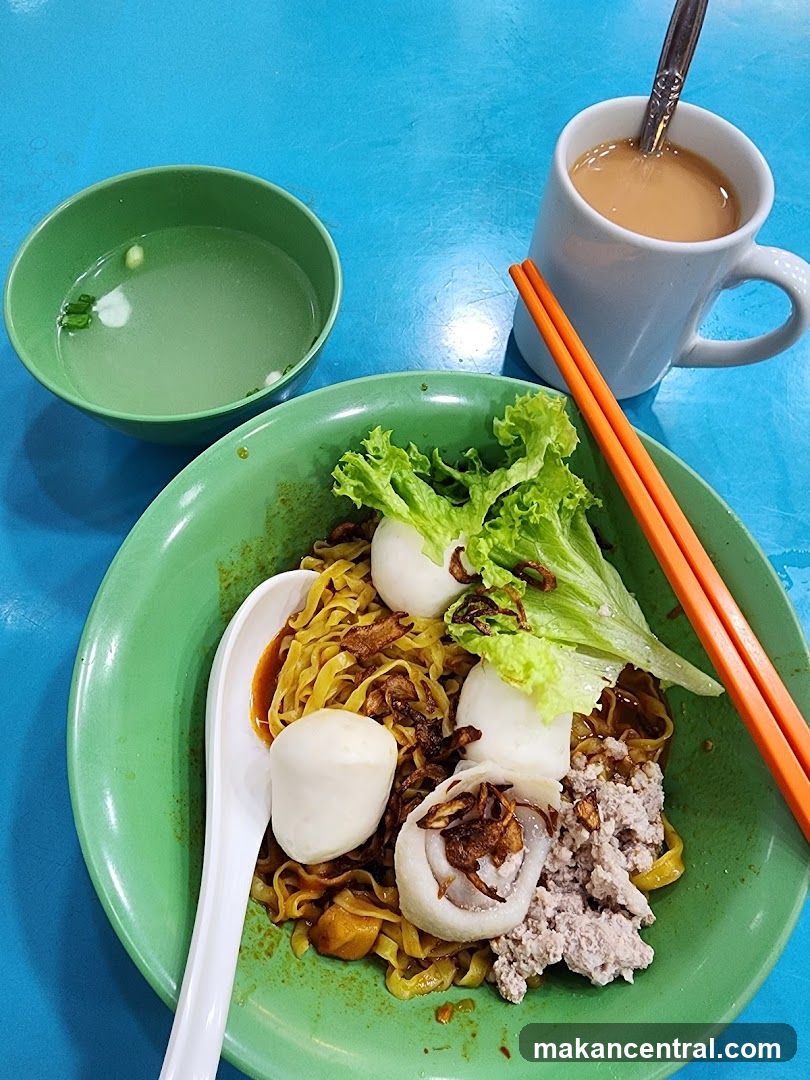 Noodles with Fish Balls and Minced Meat