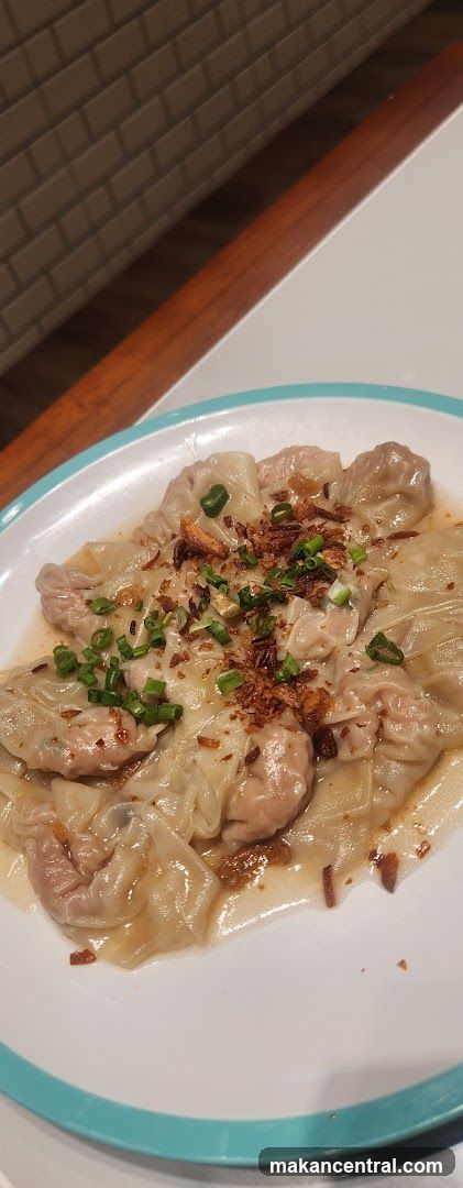 Wontons with Garnish