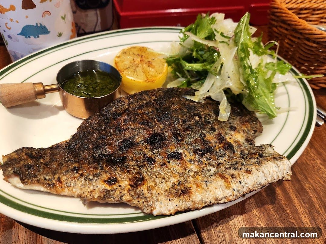 Grilled Fish with Salad and Lemon