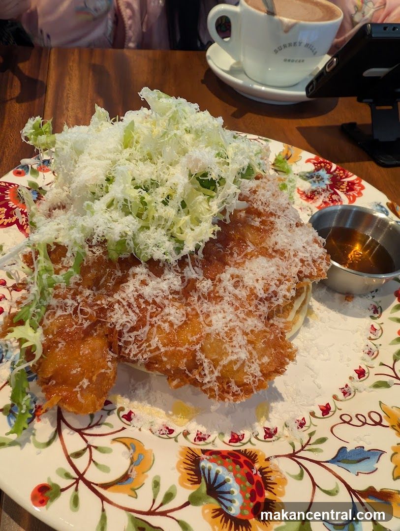 Fried Chicken Dish with Salad and Sauce