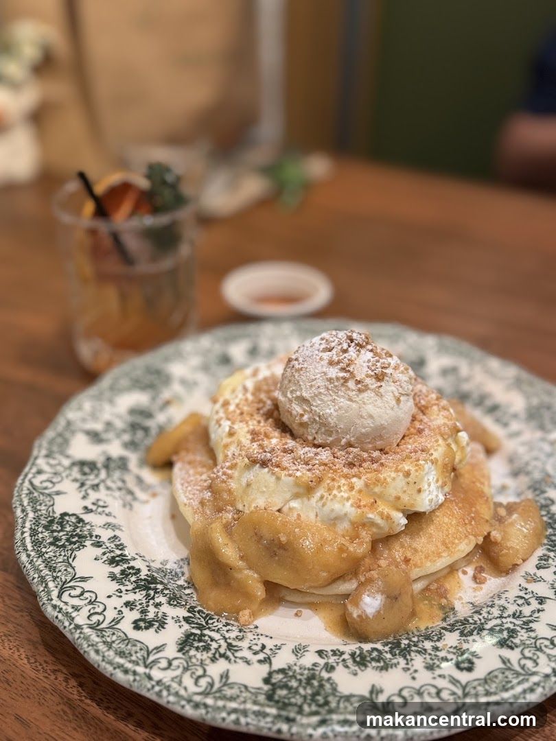Pancakes with Ice Cream and Banana Sauce
