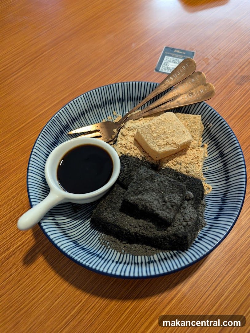 Dessert with Dipping Sauce